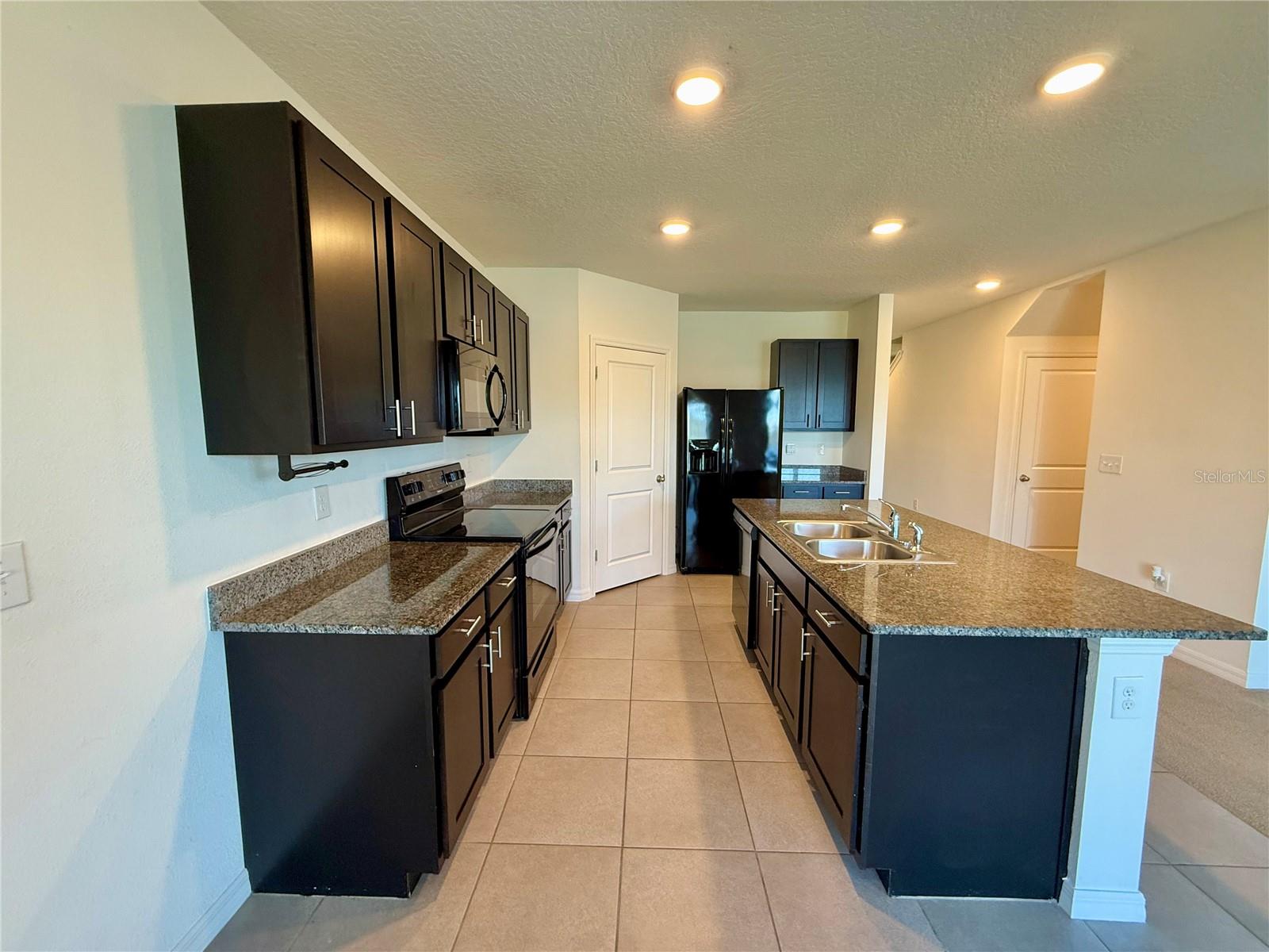 Image 7 of 32 For 31000 Summer Sun Loop