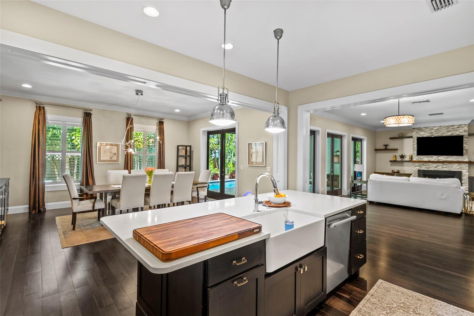 Image 11 of 59 For 3211 Bay Villa Avenue