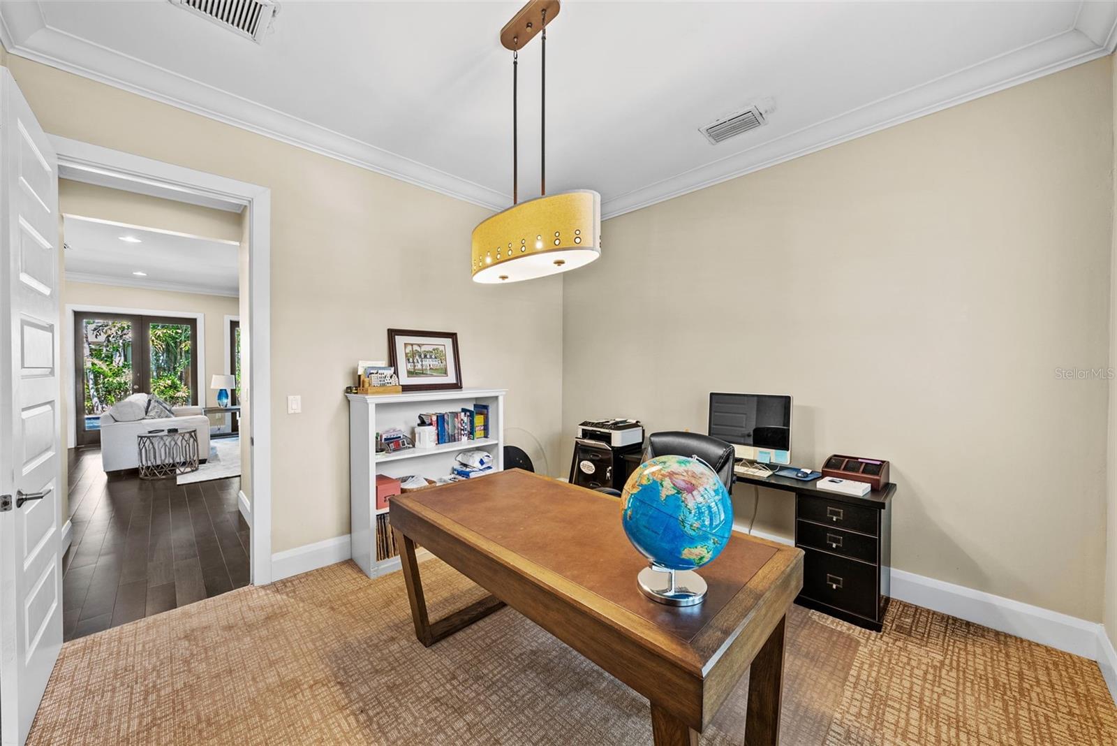 Image 21 of 59 For 3211 Bay Villa Avenue