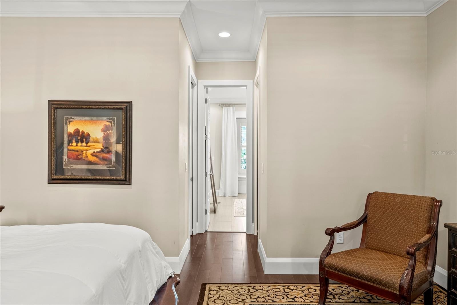 Image 27 of 59 For 3211 Bay Villa Avenue