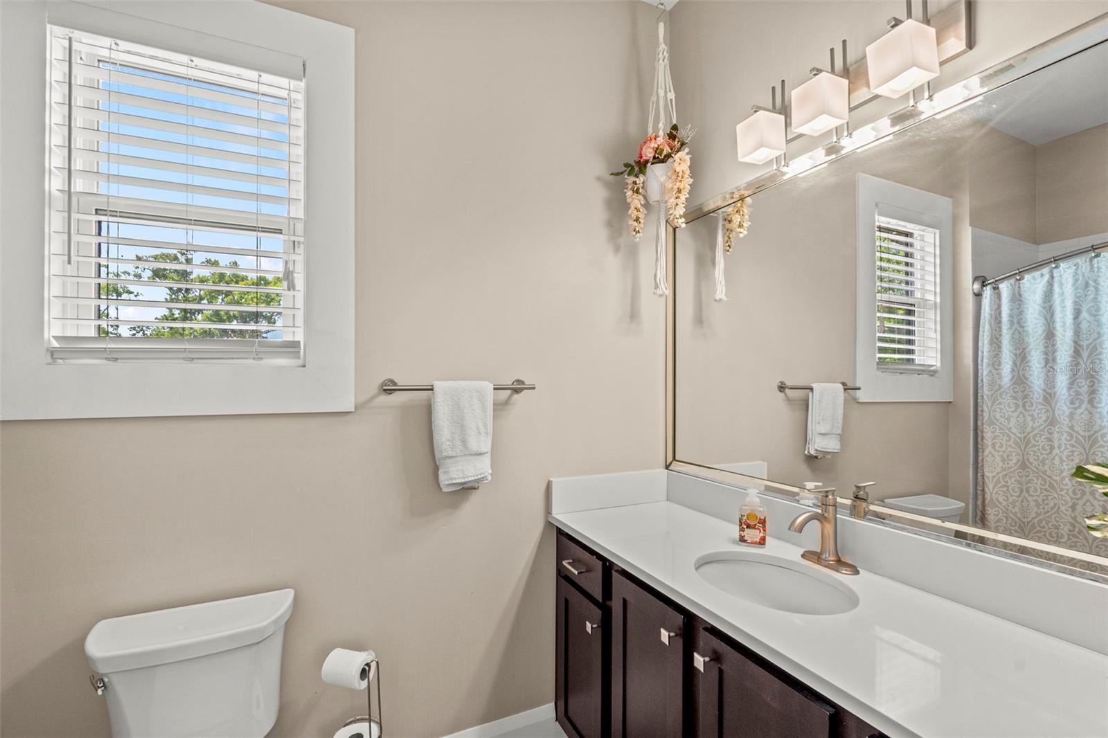 Image 39 of 59 For 3211 Bay Villa Avenue