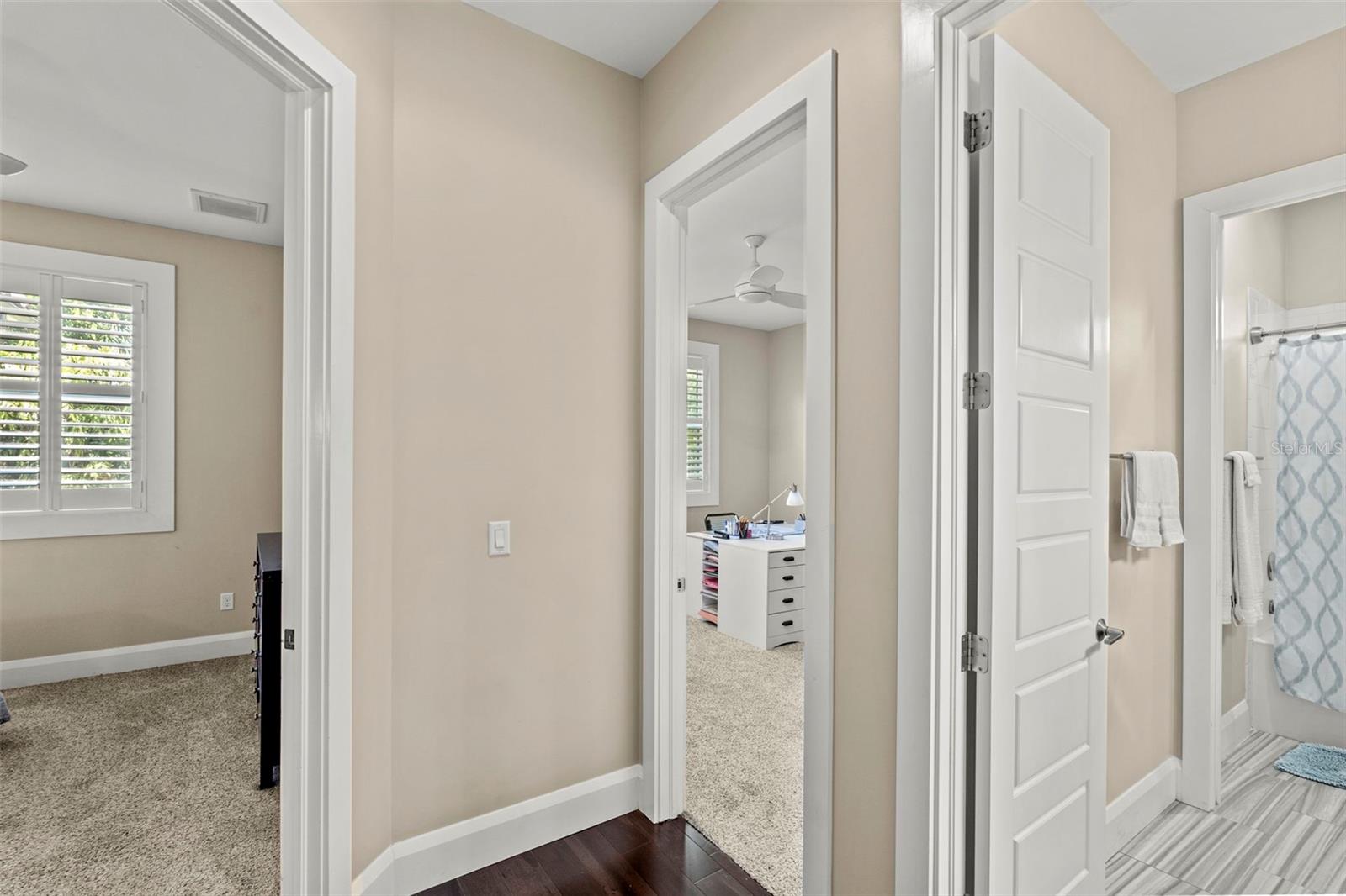 Image 40 of 59 For 3211 Bay Villa Avenue