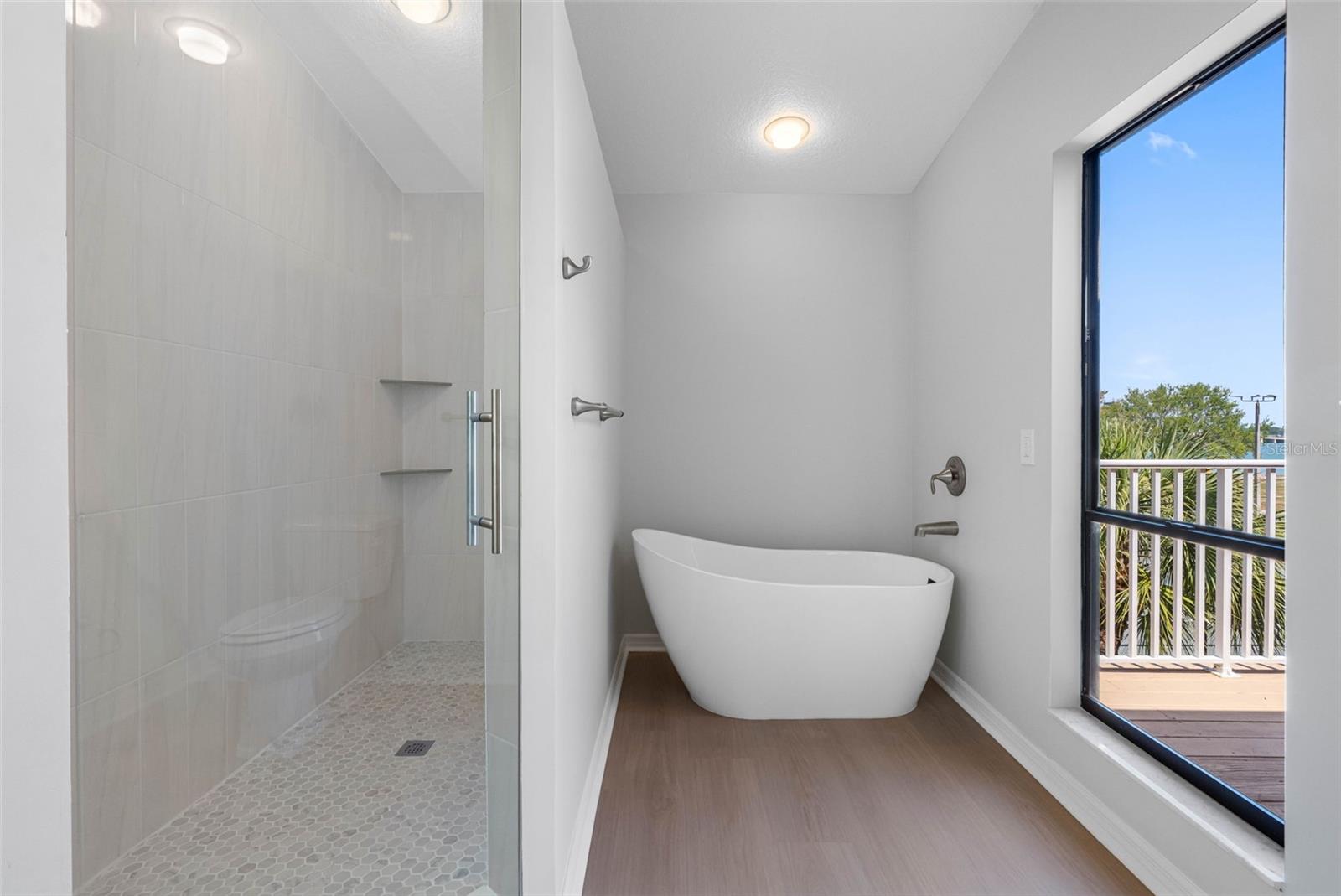 Image 31 of 59 For 430 Sandy Hook Road