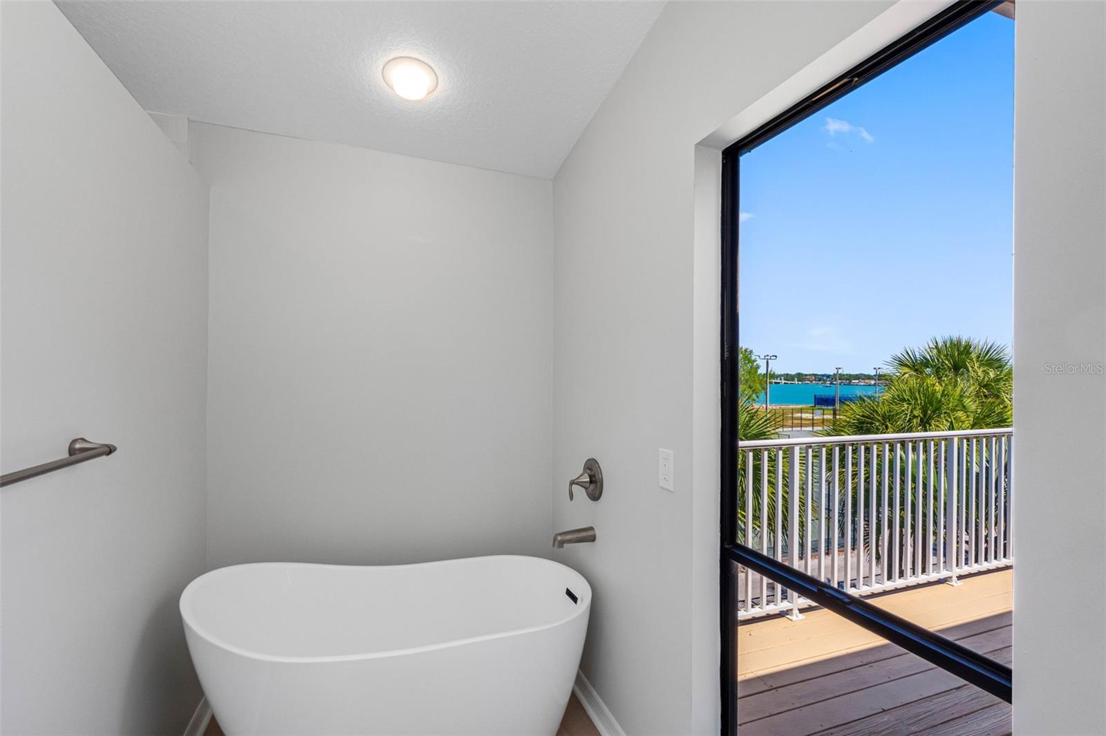 Image 32 of 59 For 430 Sandy Hook Road