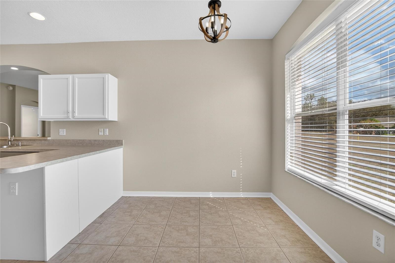 Image 22 of 74 For 5714 Hawkgrove Place