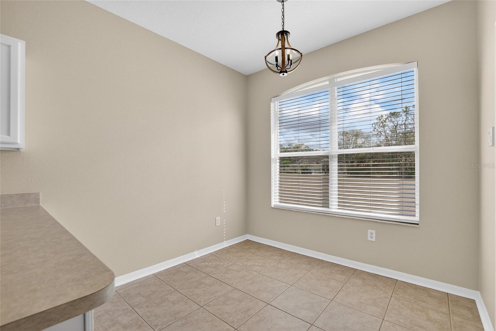 Image 24 of 74 For 5714 Hawkgrove Place