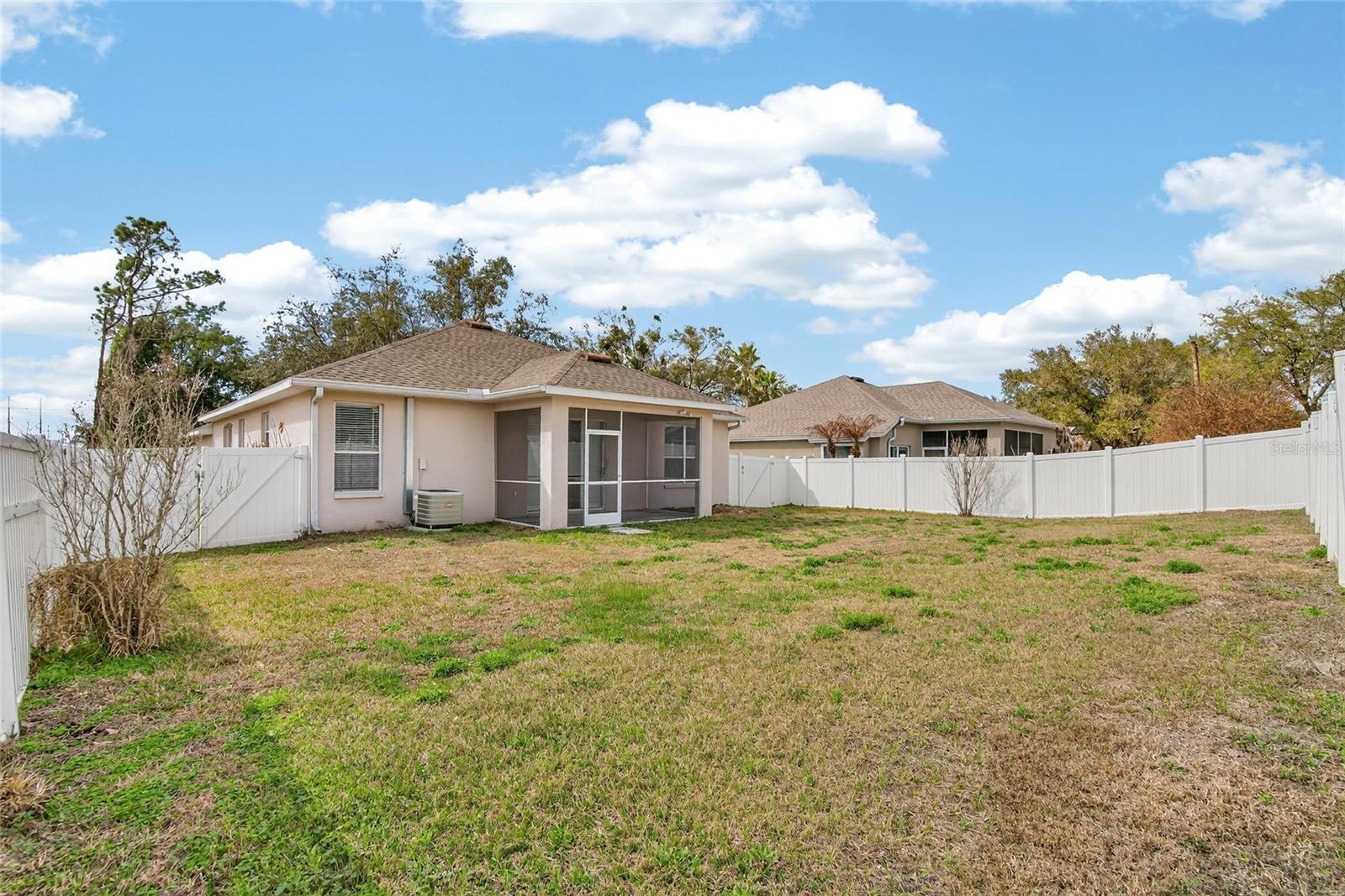 Image 35 of 74 For 5714 Hawkgrove Place