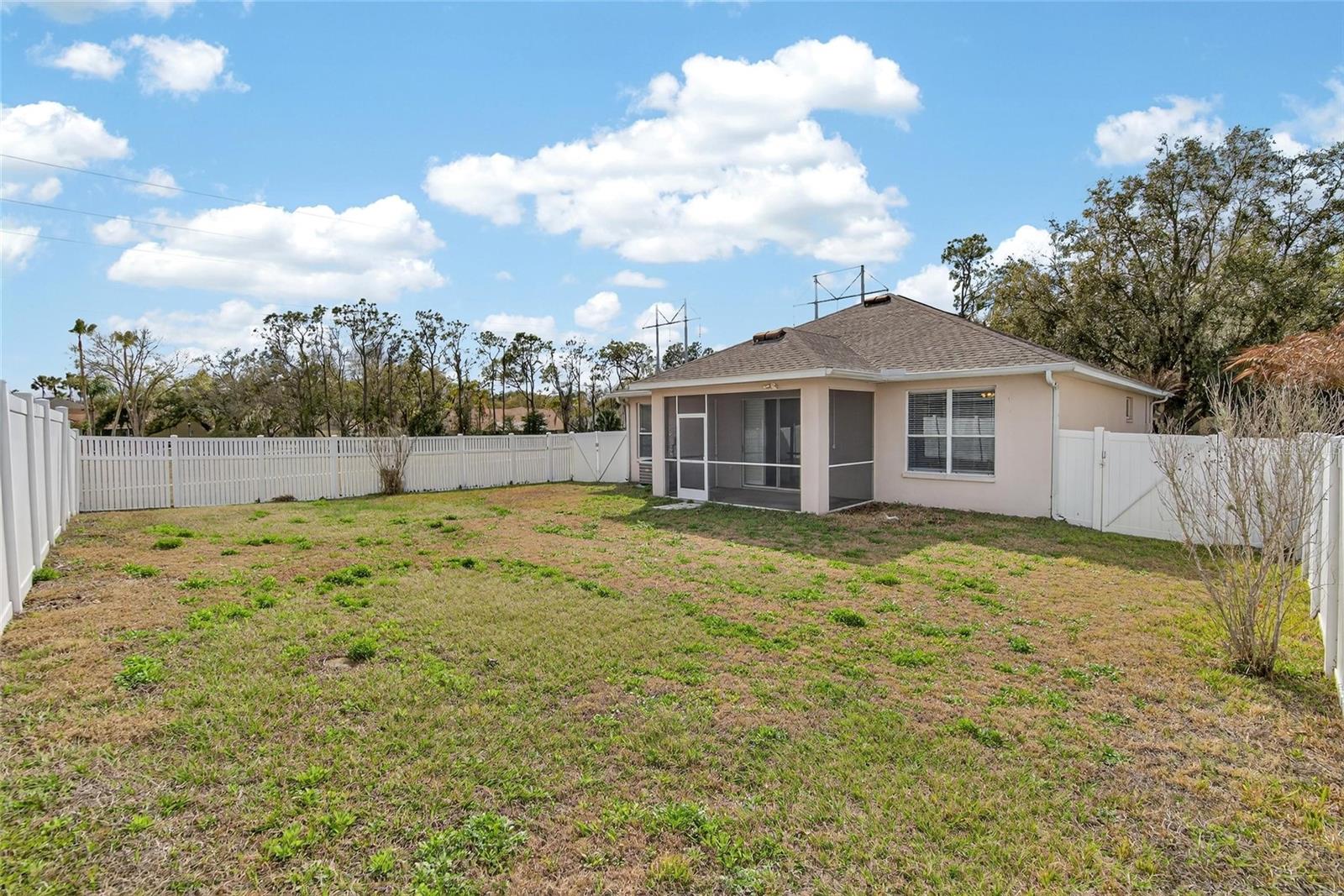 Image 39 of 74 For 5714 Hawkgrove Place