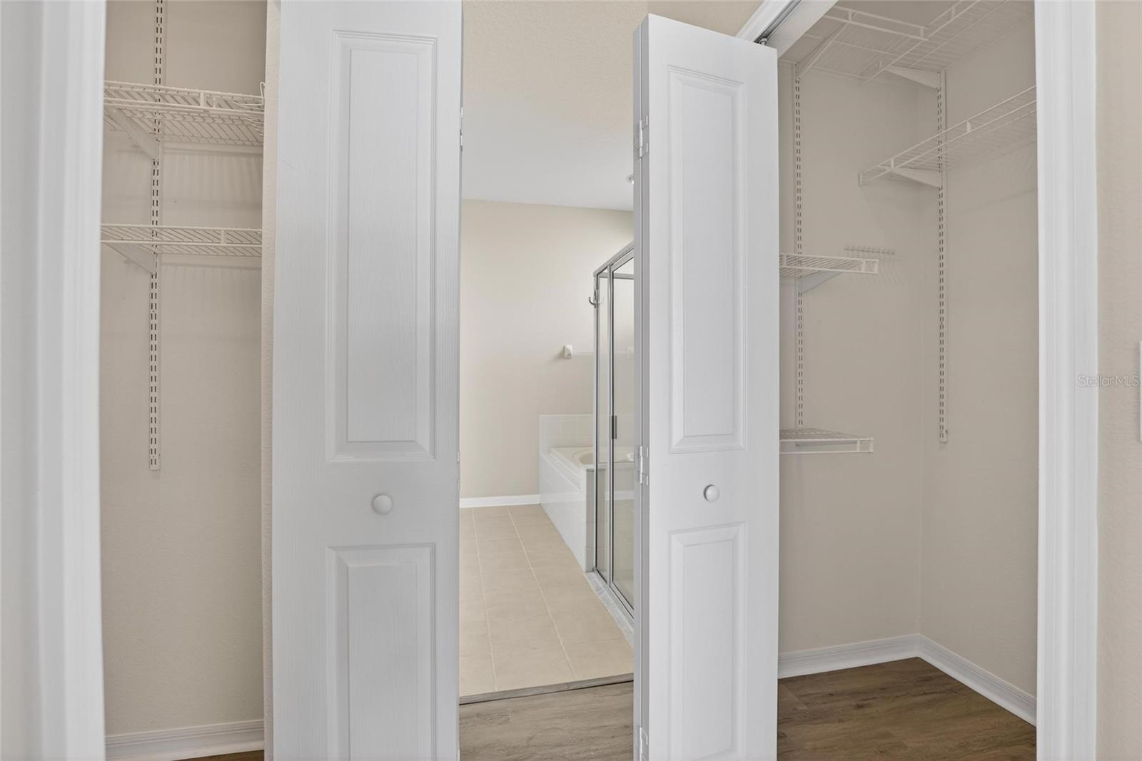 Image 47 of 74 For 5714 Hawkgrove Place