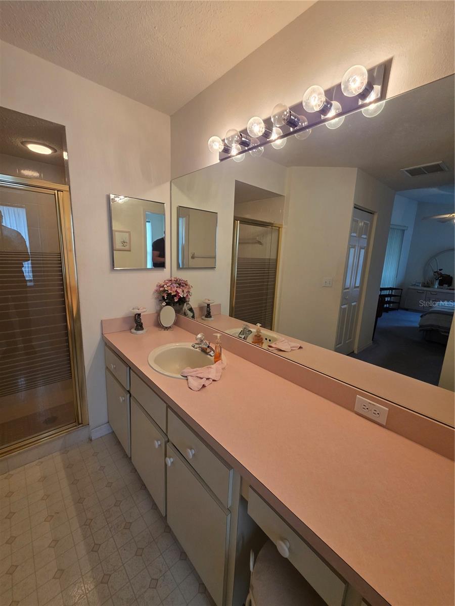 Image 22 of 28 For 10904 Brookhaven Drive