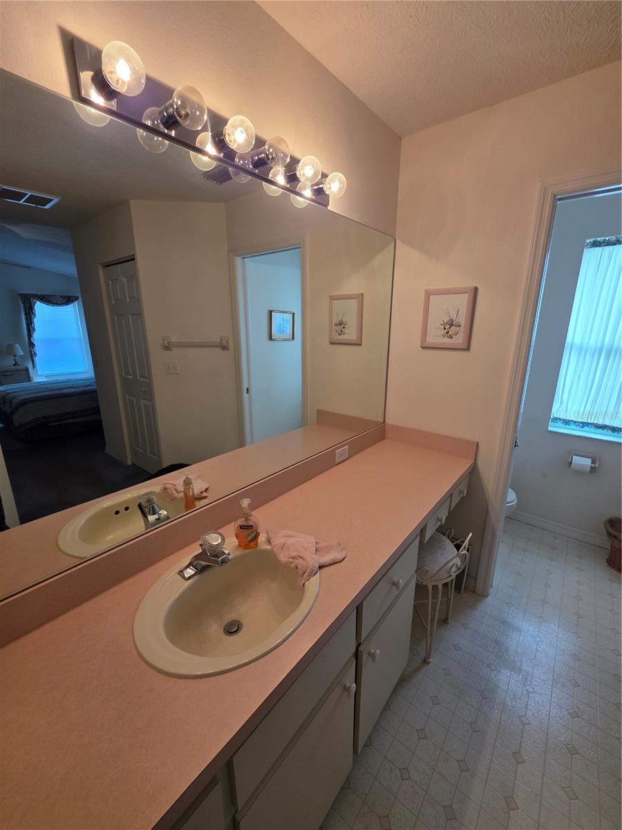 Image 26 of 28 For 10904 Brookhaven Drive