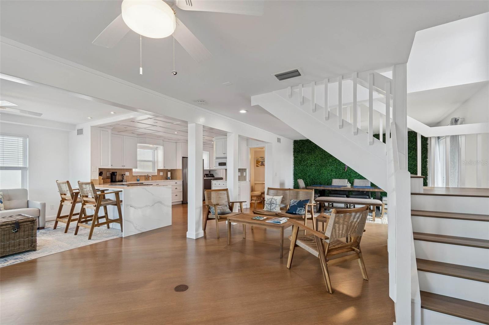 Image 10 of 57 For 8432 Gulf Boulevard Sailfish