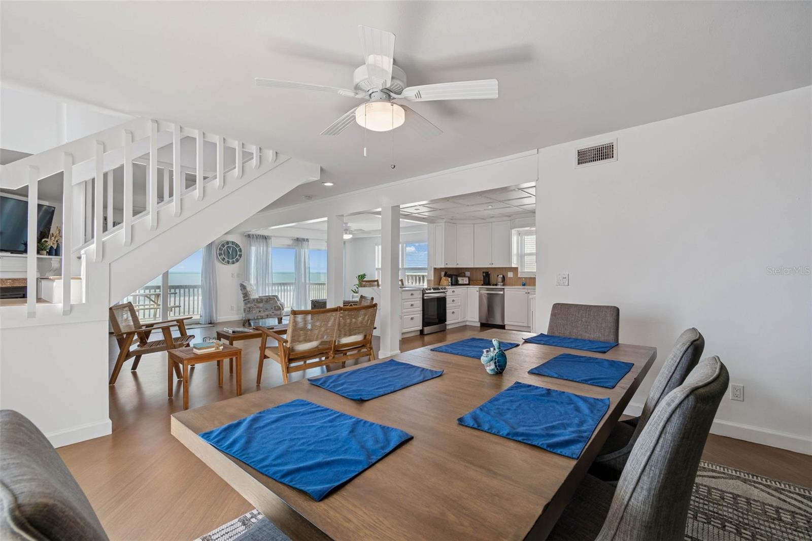 Image 24 of 57 For 8432 Gulf Boulevard Sailfish