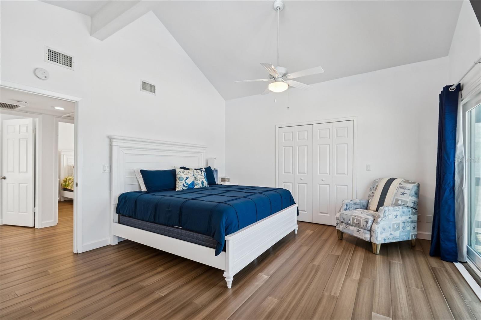 Image 28 of 57 For 8432 Gulf Boulevard Sailfish