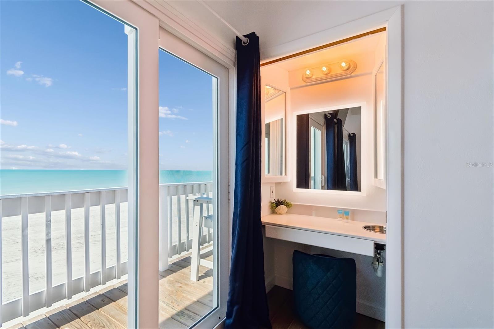 Image 31 of 57 For 8432 Gulf Boulevard Sailfish