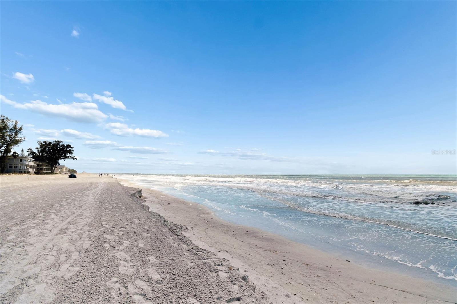 Image 52 of 57 For 8432 Gulf Boulevard Sailfish