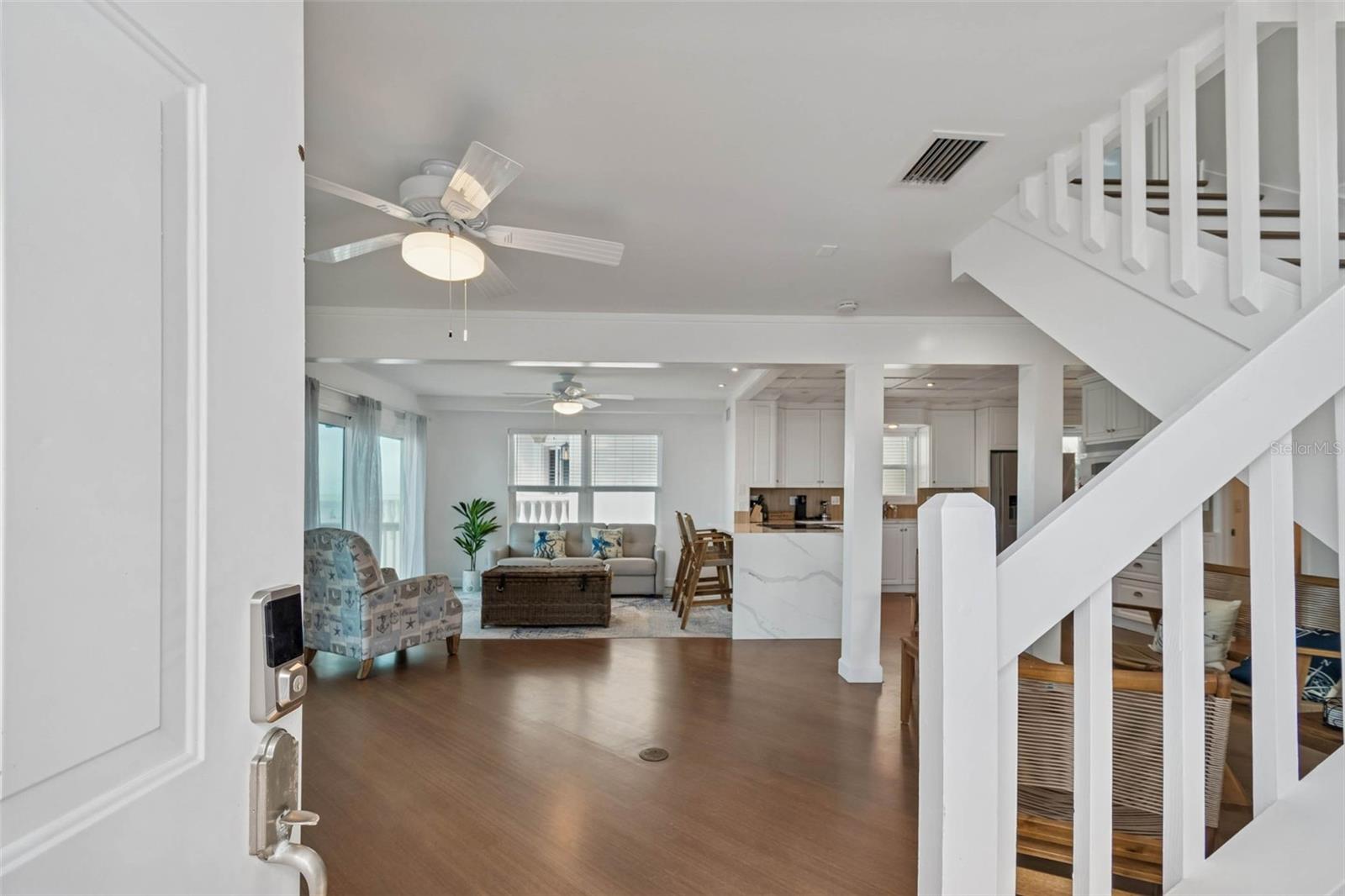 Image 9 of 57 For 8432 Gulf Boulevard Sailfish