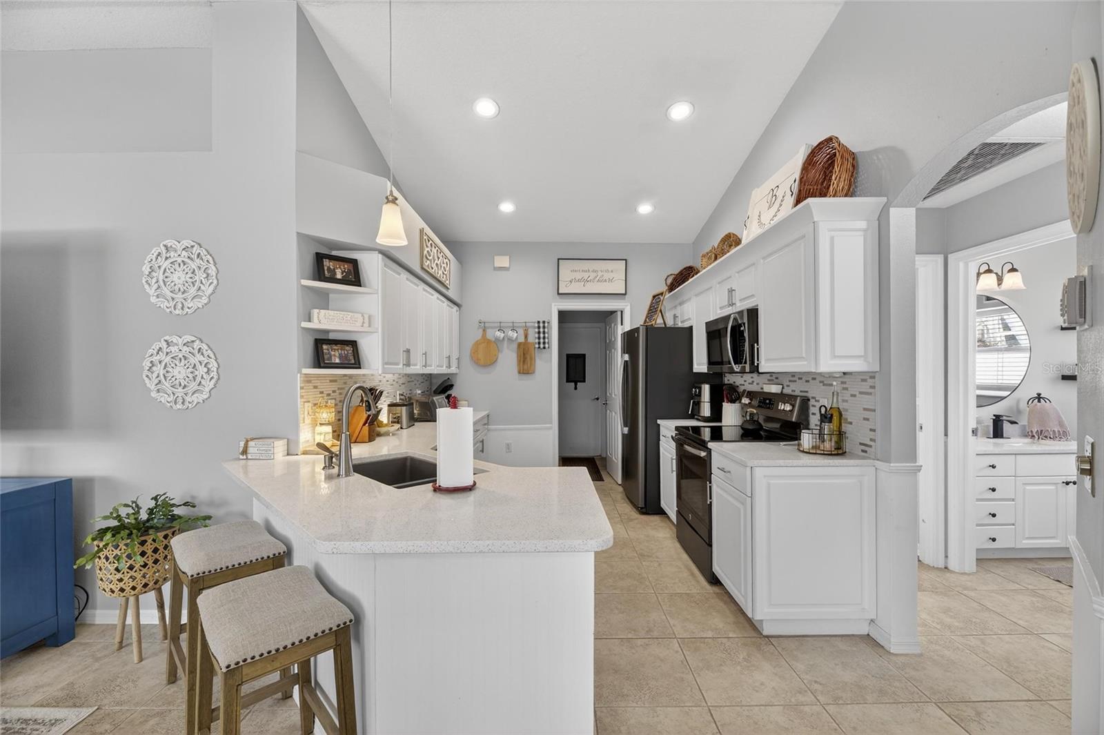 Image 11 of 42 For 12828 Raysbrook Drive