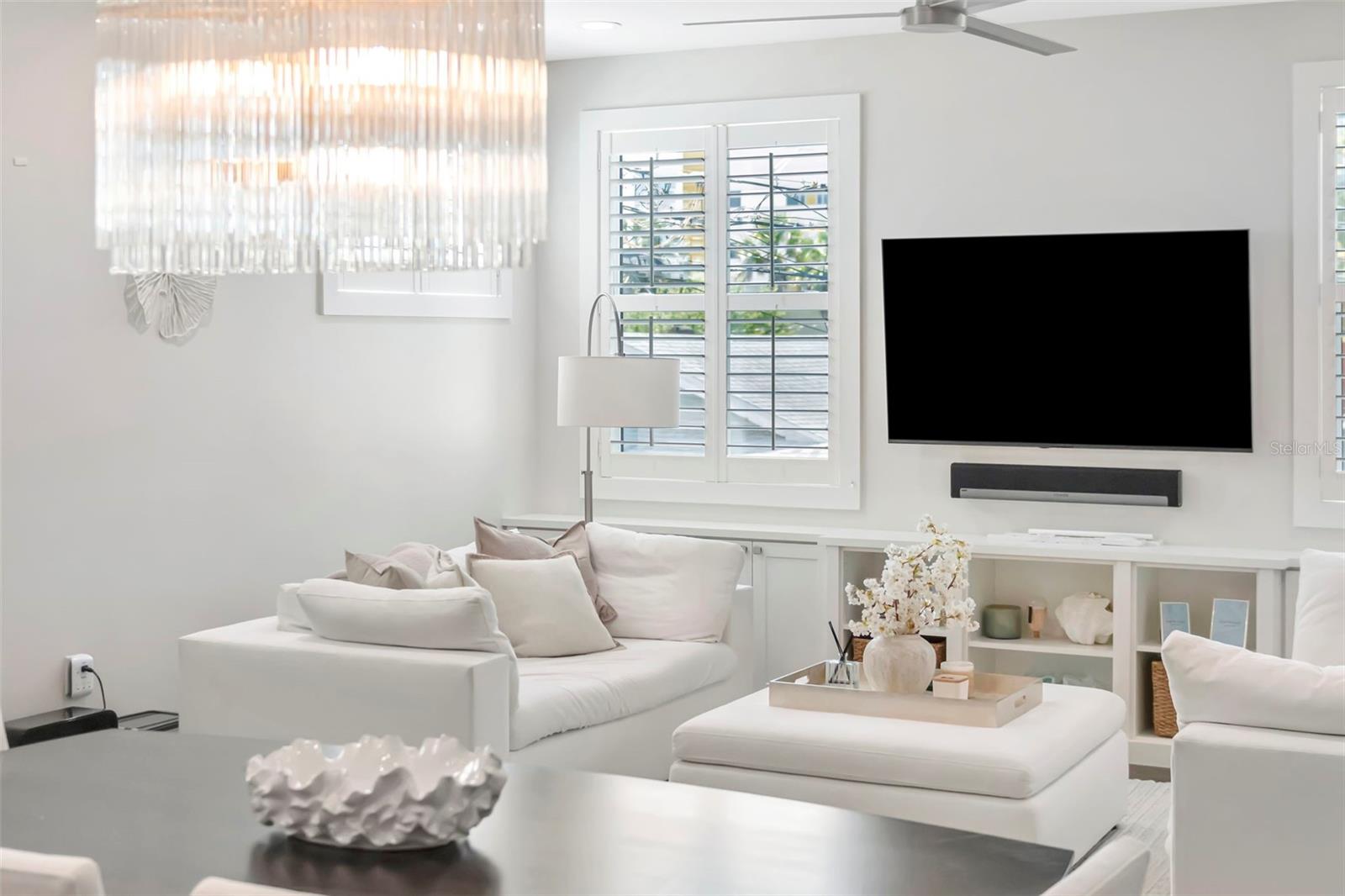 Listing photo id 19 for 536 4th Avenue S 2