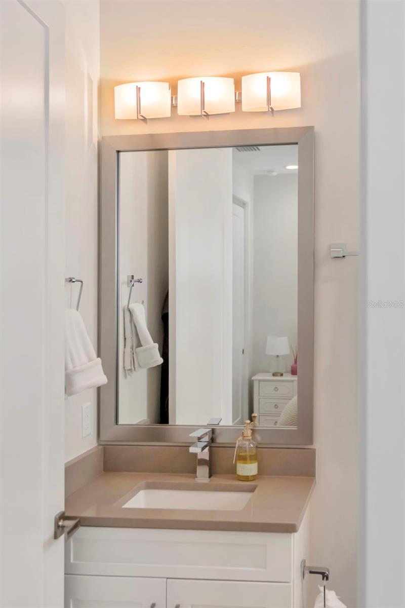 Listing photo id 45 for 536 4th Avenue S 2