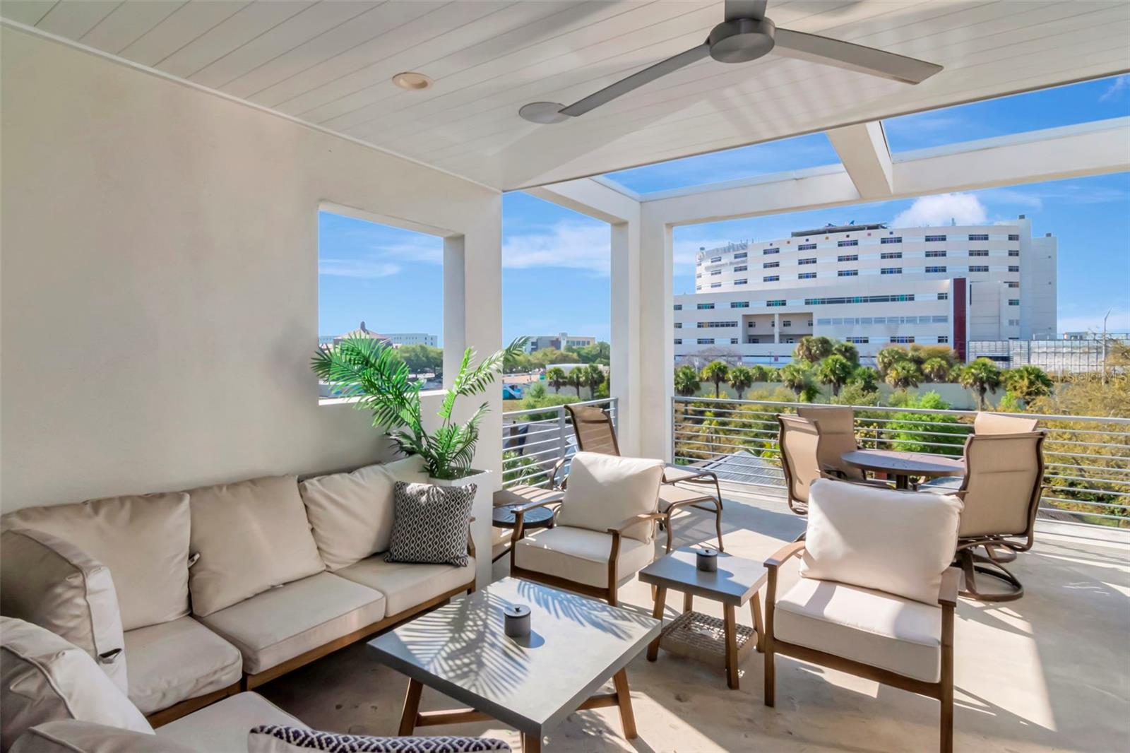 Listing photo id 50 for 536 4th Avenue S 2