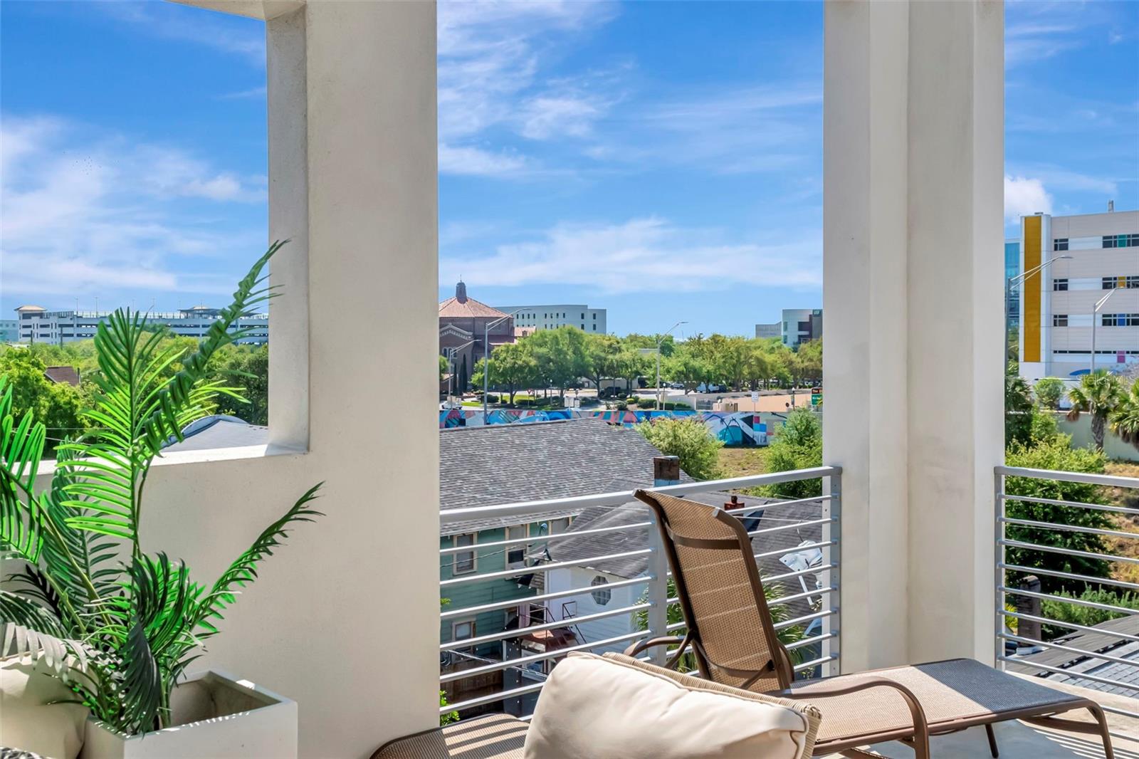 Listing photo id 55 for 536 4th Avenue S 2