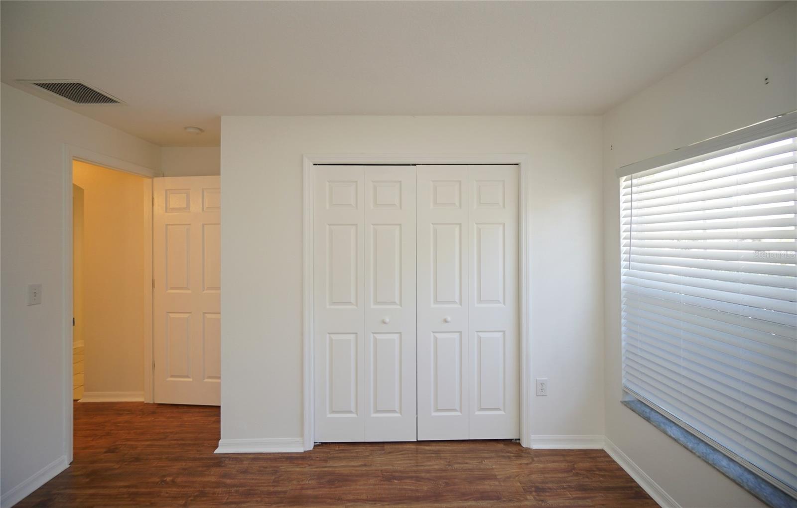 Image 16 of 24 For 5933 Desert Peace Avenue