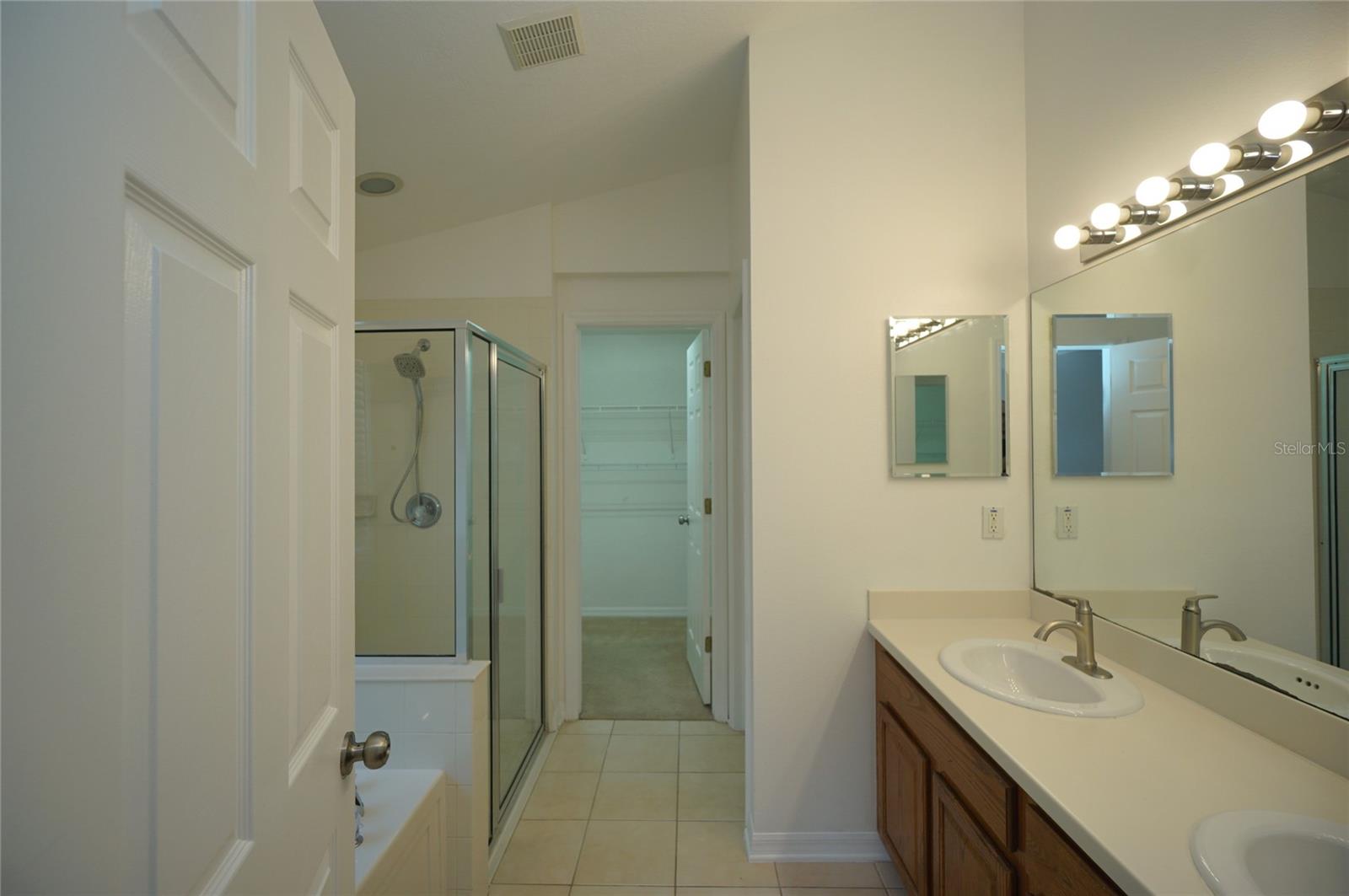 Image 18 of 24 For 5933 Desert Peace Avenue