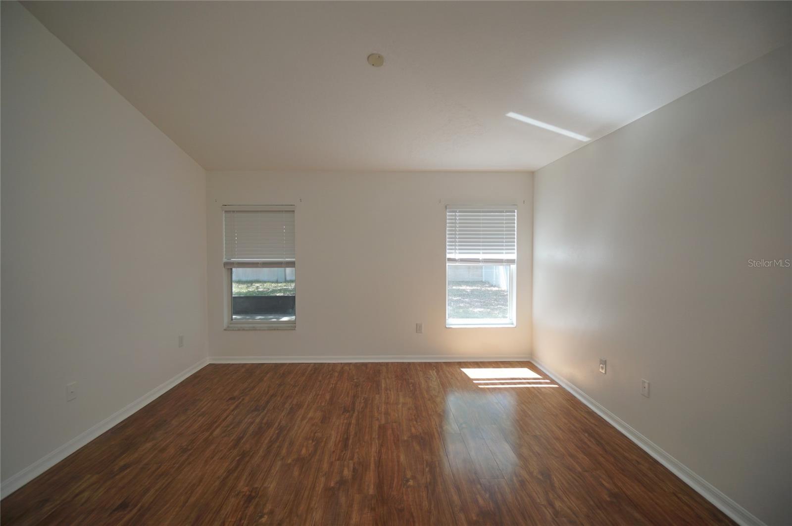 Image 20 of 24 For 5933 Desert Peace Avenue