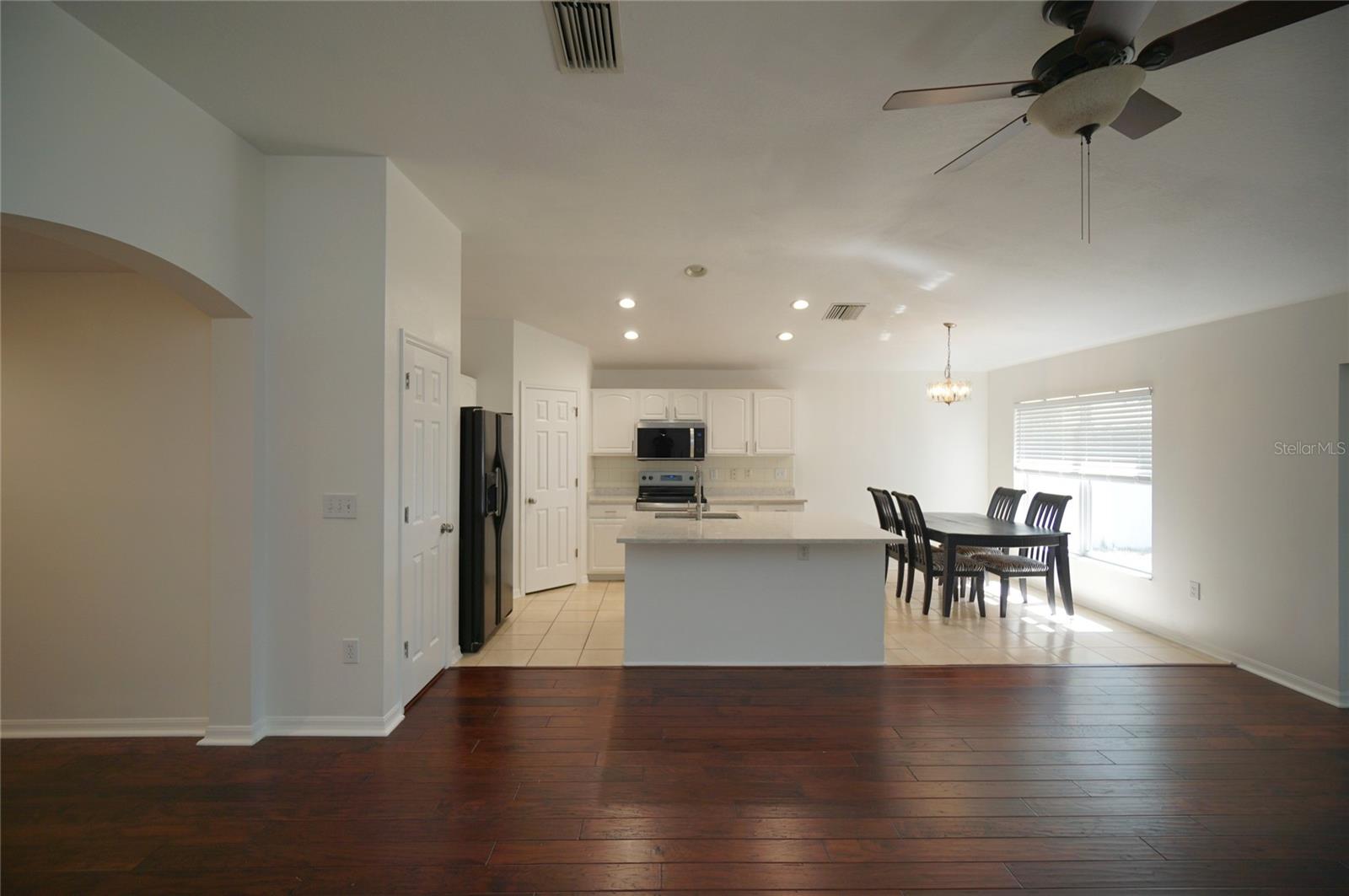 Image 5 of 24 For 5933 Desert Peace Avenue