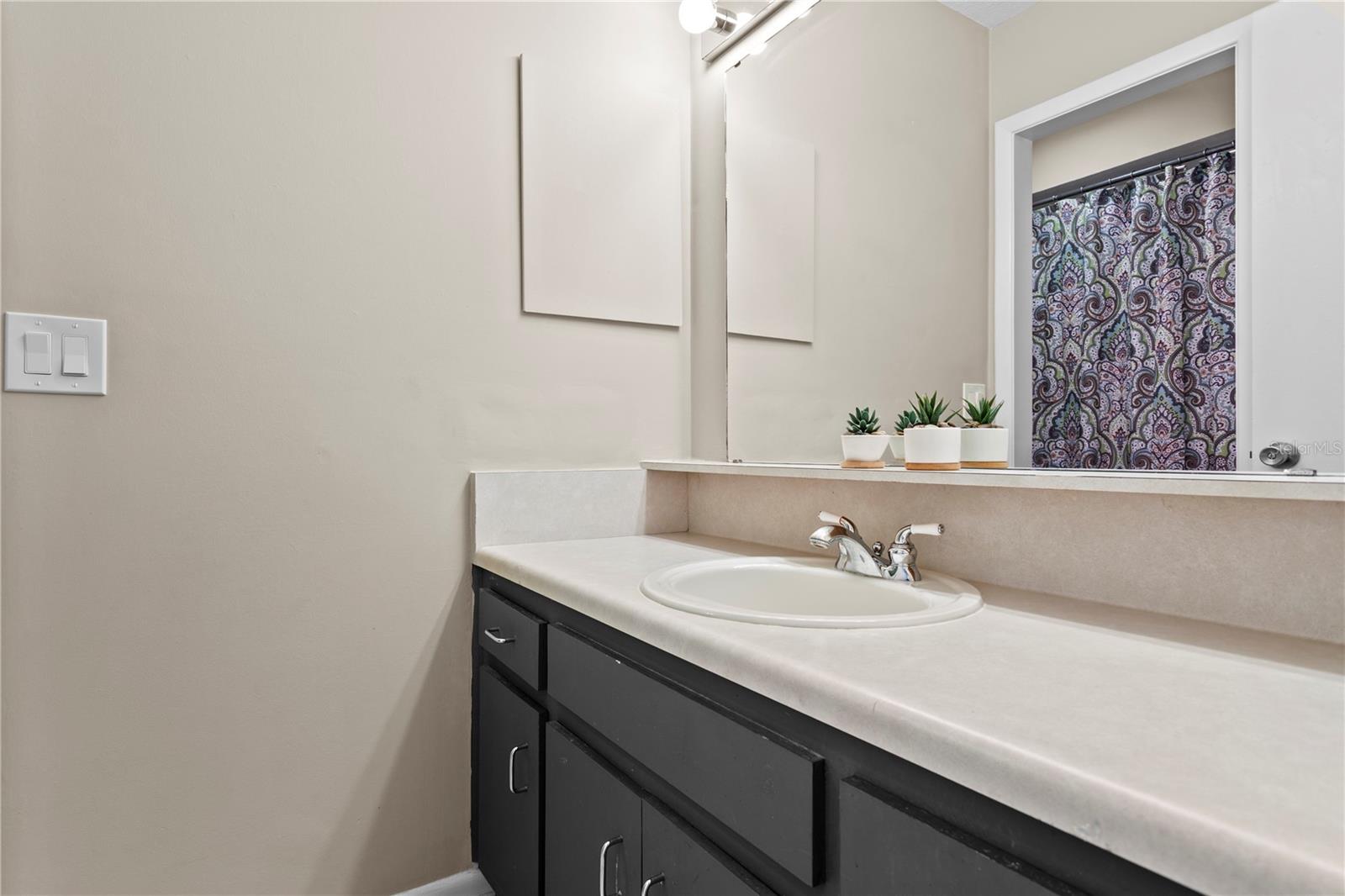 Listing photo id 27 for 6404 Heather Moor Court