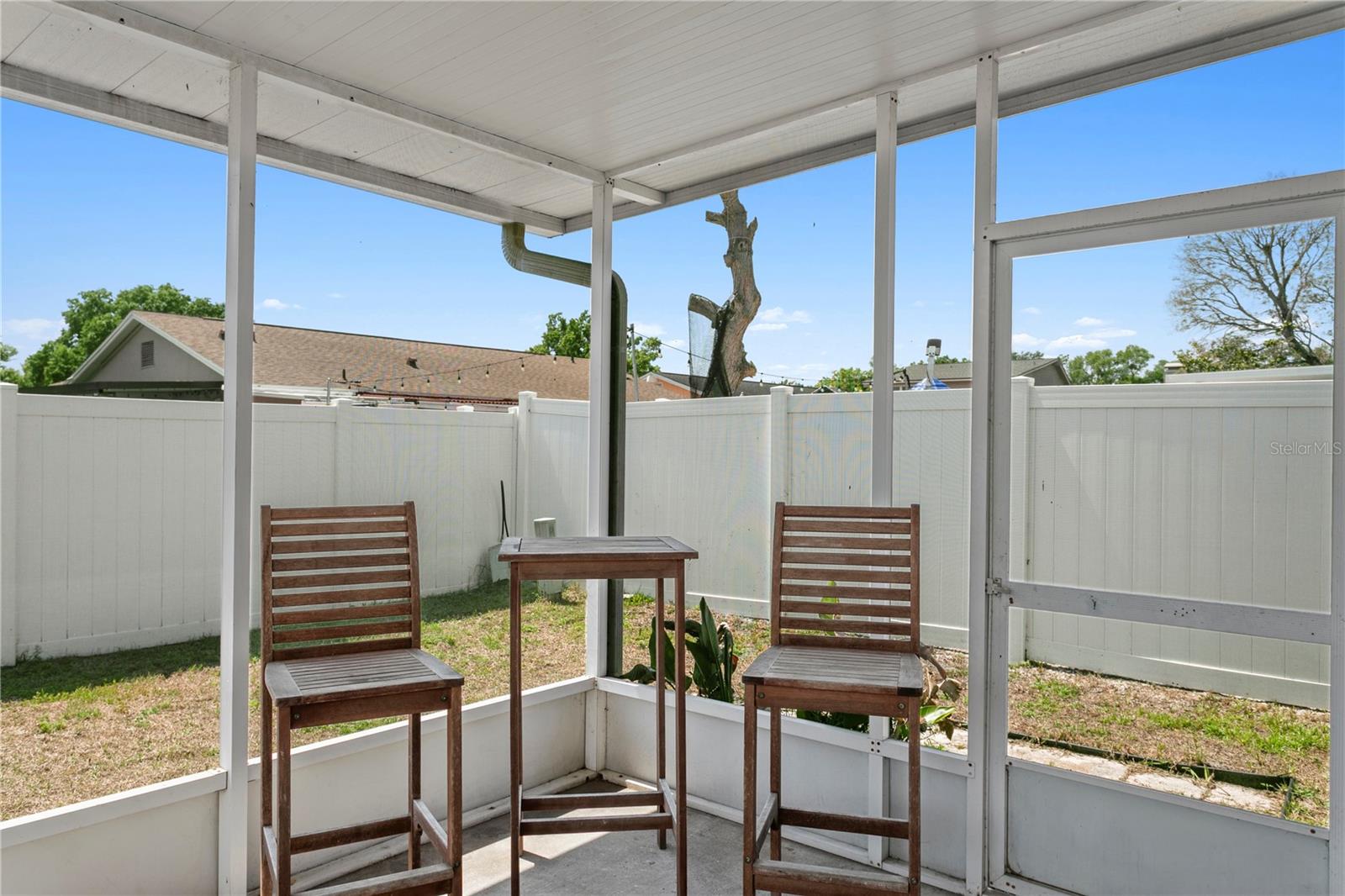 Listing photo id 33 for 6404 Heather Moor Court