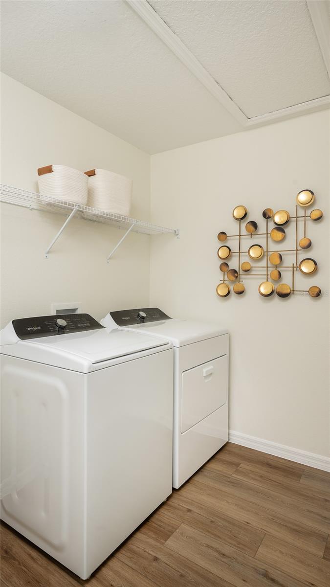 Image 31 of 37 For 9206 Shadow Valley Lane