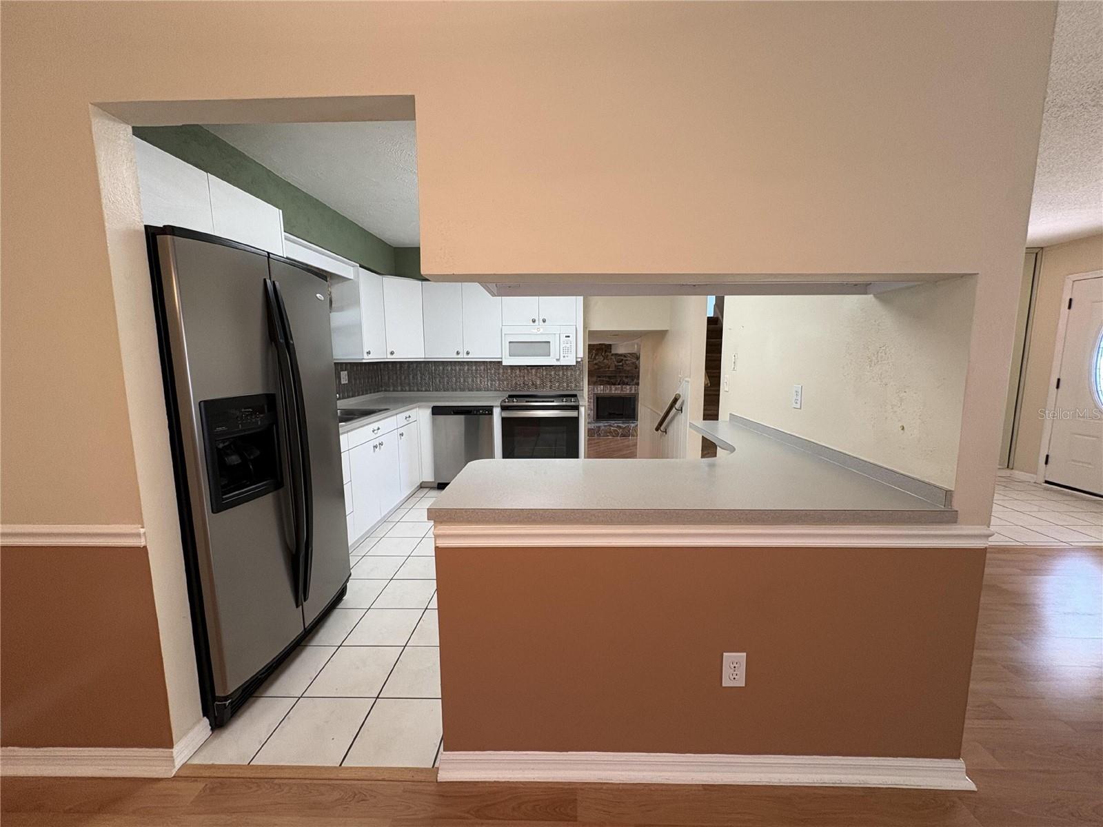 Image 21 of 48 For 1008 Lady Guinevere Drive