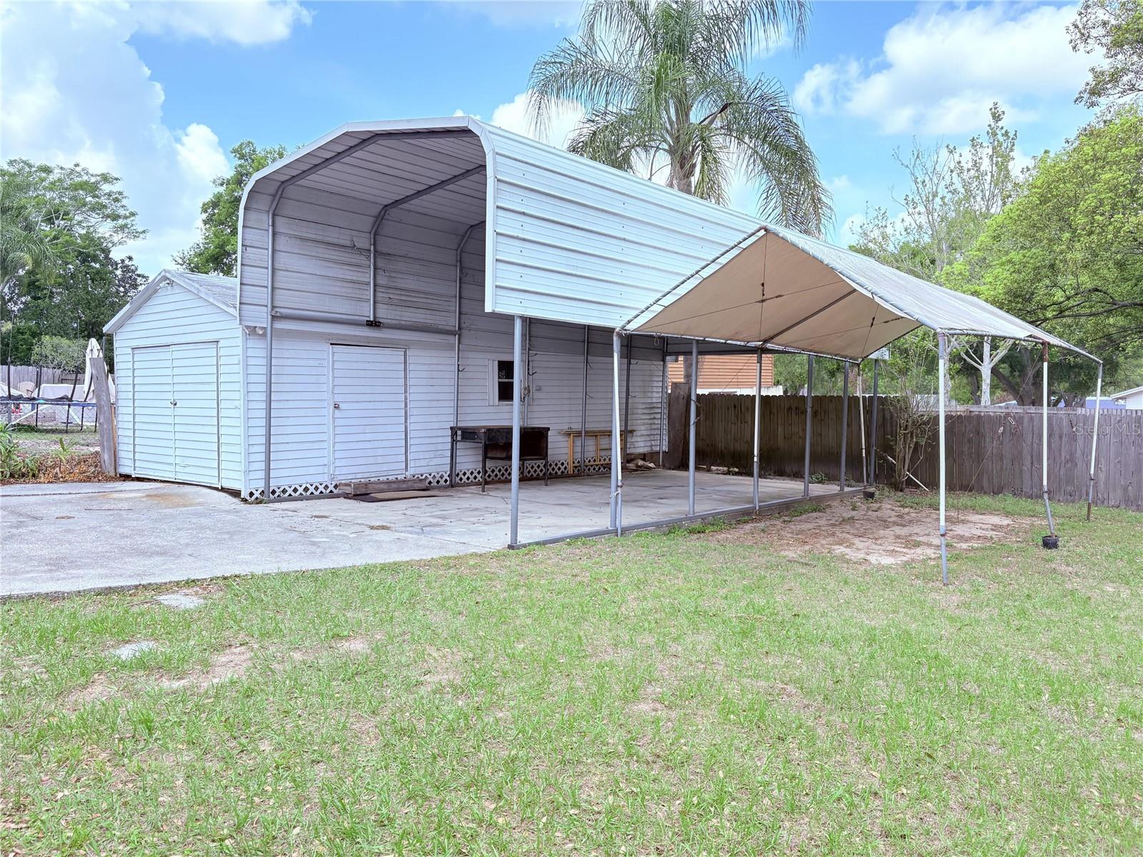 Image 38 of 48 For 1008 Lady Guinevere Drive