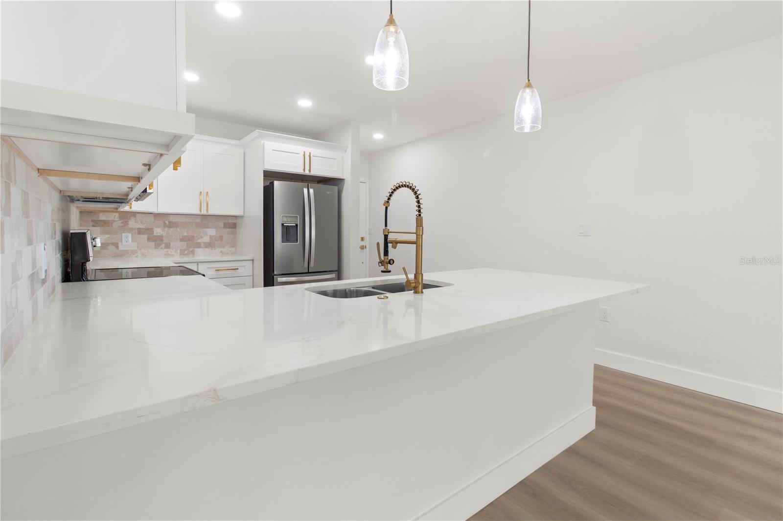 Image 10 of 79 For 441 63rd Street