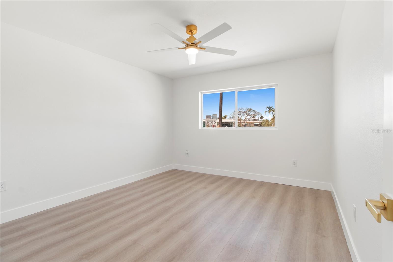 Image 22 of 79 For 441 63rd Street