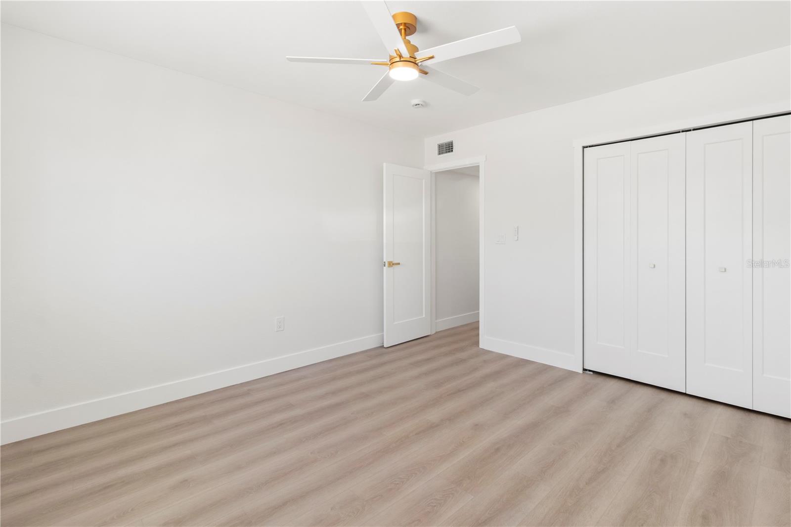 Image 23 of 79 For 441 63rd Street