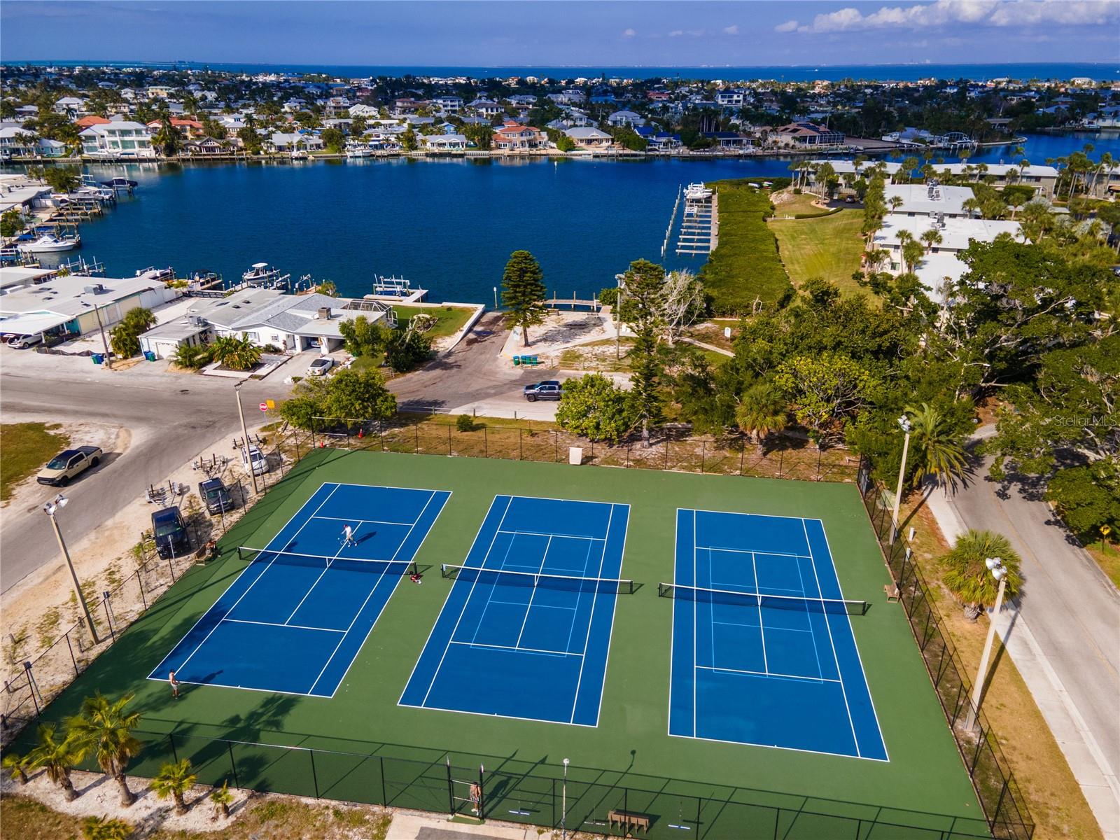 Image 69 of 79 For 441 63rd Street