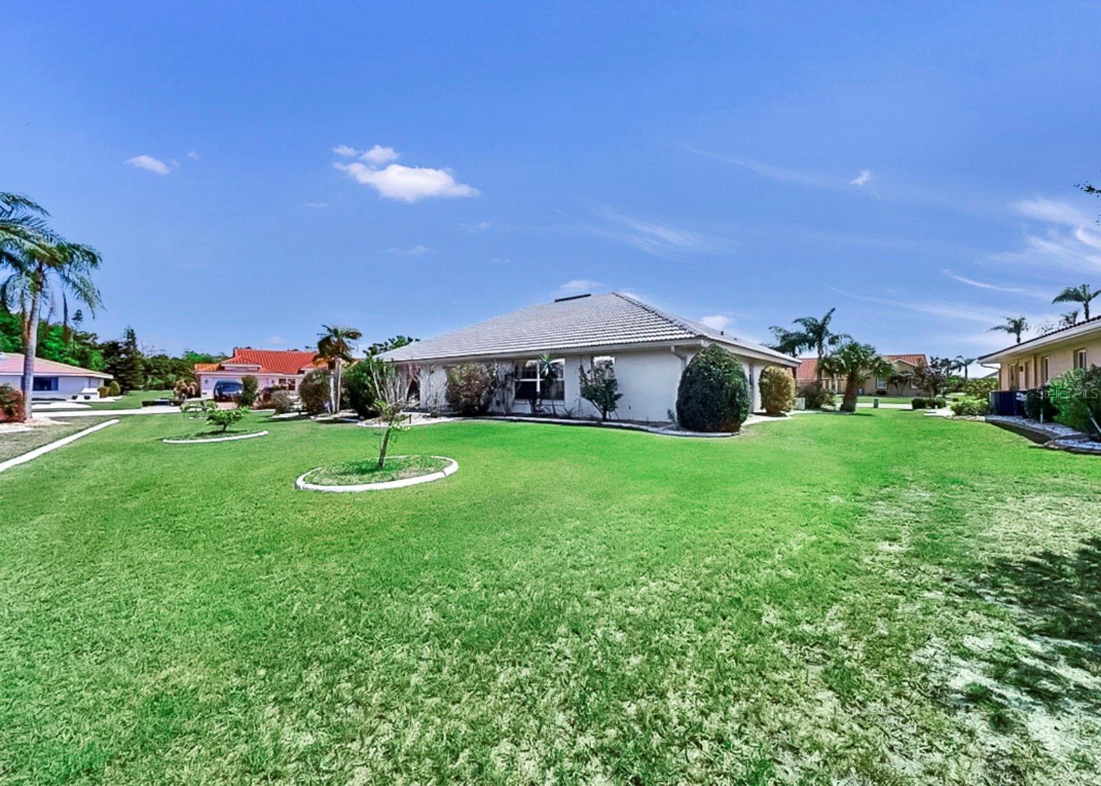 Image 41 of 47 For 2003 New Bedford Drive