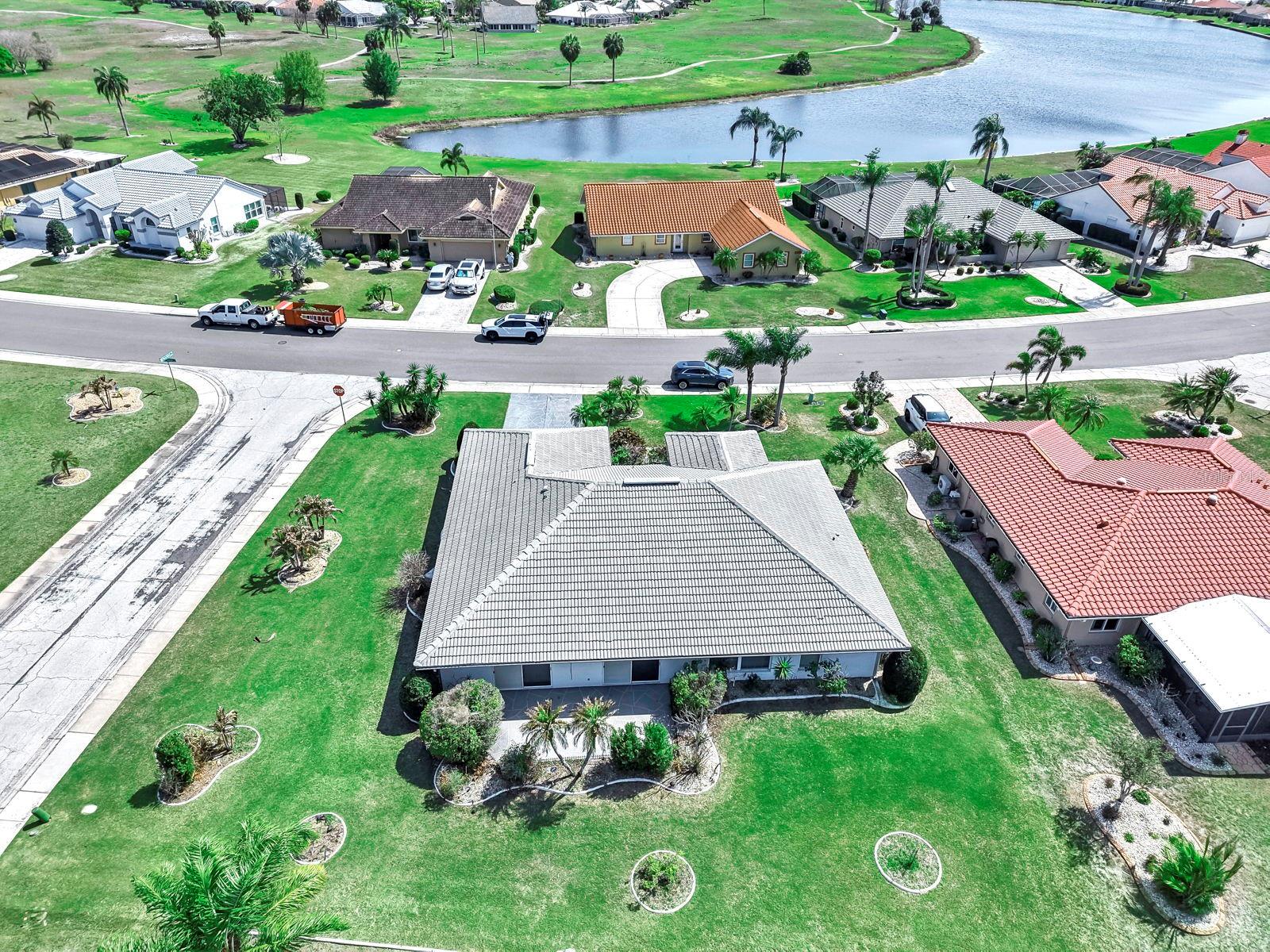 Image 42 of 47 For 2003 New Bedford Drive