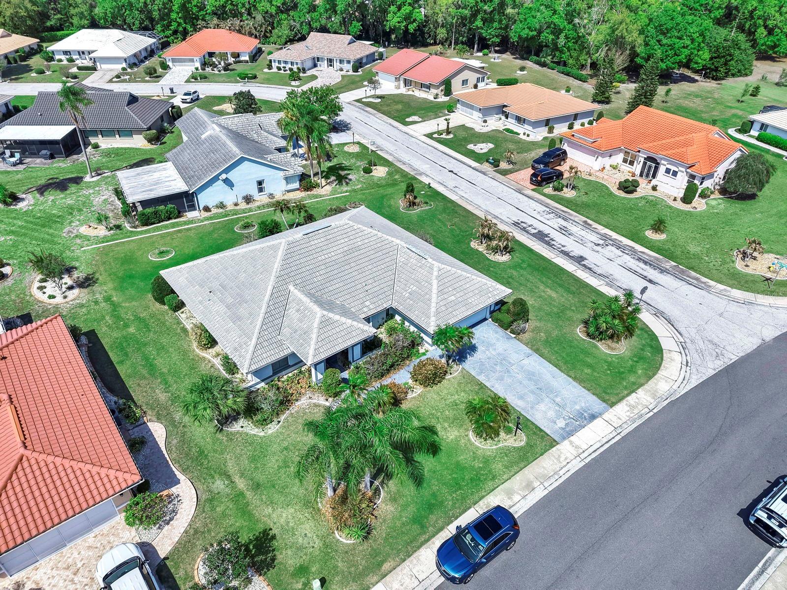 Image 8 of 47 For 2003 New Bedford Drive