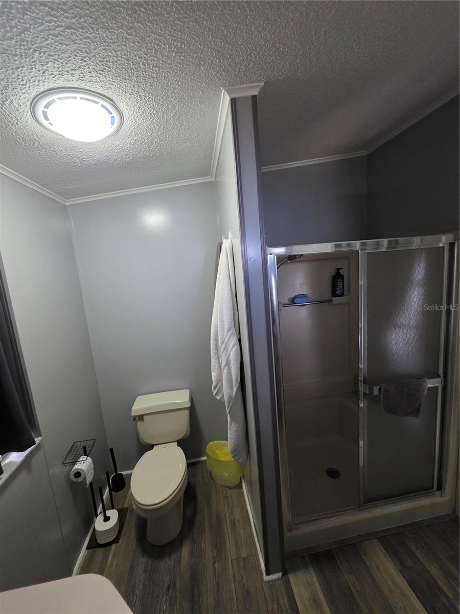 Image 16 of 26 For 340 Canal Way