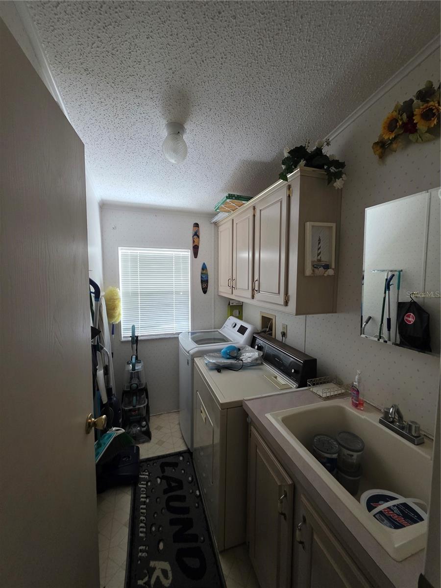 Image 17 of 26 For 340 Canal Way