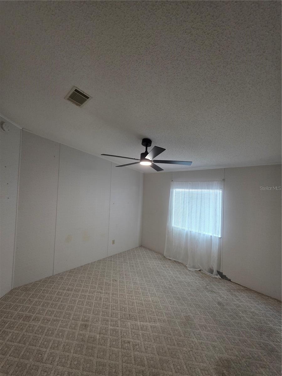 Image 19 of 26 For 340 Canal Way