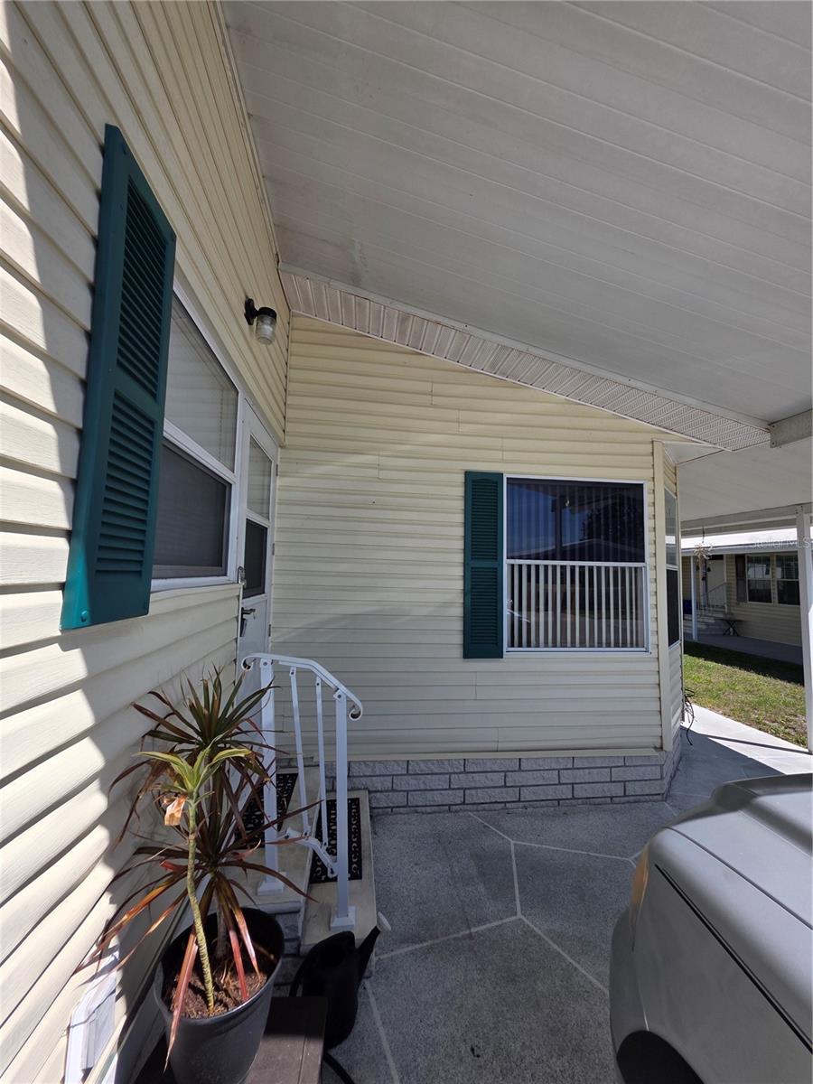 Image 4 of 26 For 340 Canal Way