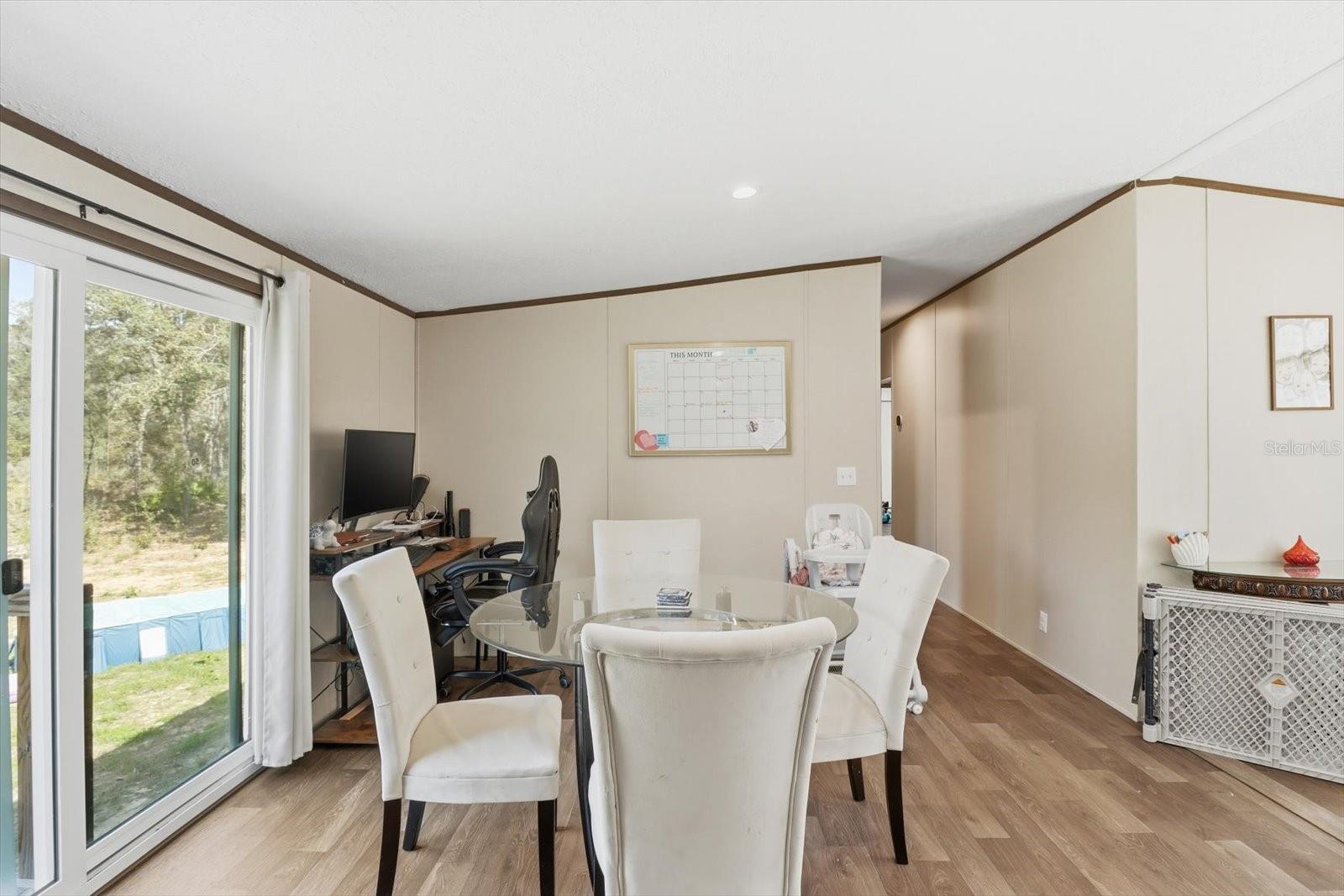 Image 9 of 47 For 7290 110th Avenue