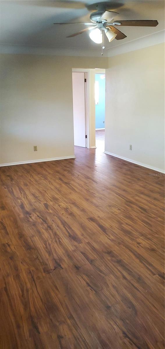 Image 4 of 10 For 13610 87th Place