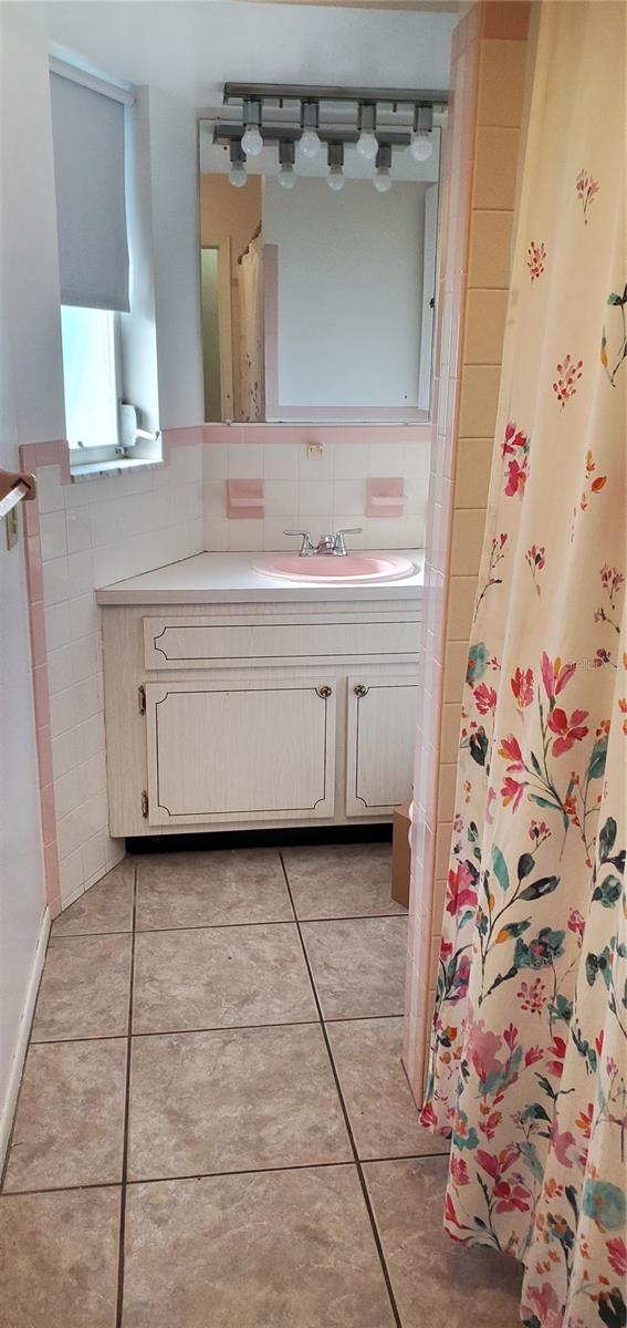 Image 9 of 10 For 13610 87th Place