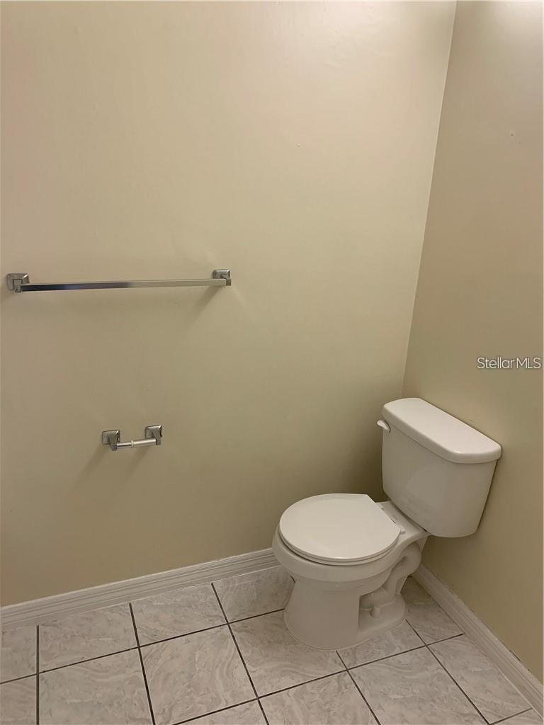 Image 19 of 35 For 4913 Rockledge Circle